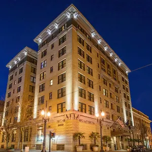 4* Otel Deluxe